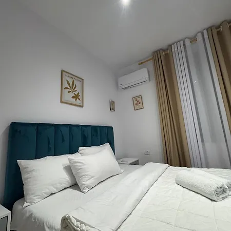 Melody Apartment *